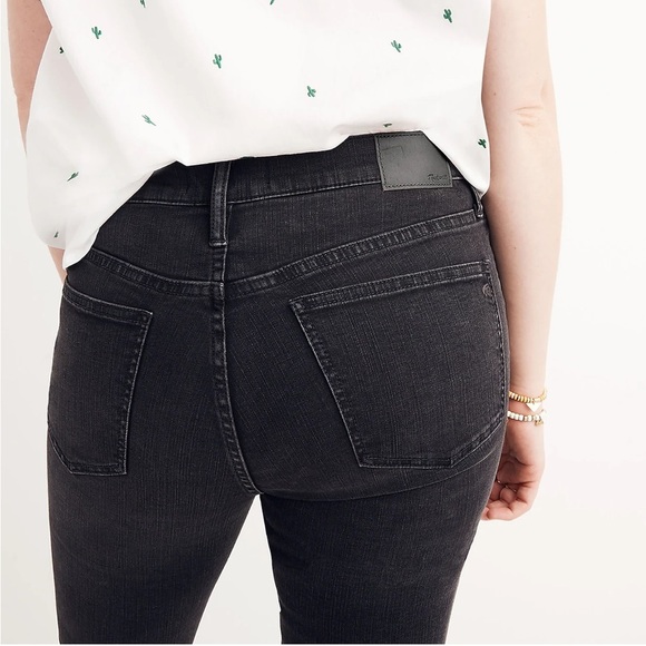 Madewell Women’s Petite 9" Mid-Rise Skinny Jeans in Black Sea Size 24 Small - Picture 3 of 11